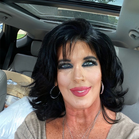 Meet your Posher, Keri - Picture 7 of 15